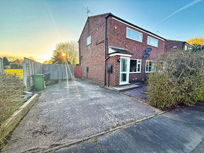 2 Bedroom Semi Detached House To Rent In Kingsley Drive, Northwich, Cheshire, CW9