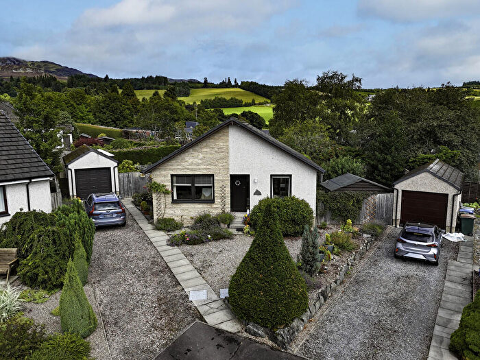 3 Bedroom Detached Bungalow For Sale In Knockard Crescent, Pitlochry, PH16