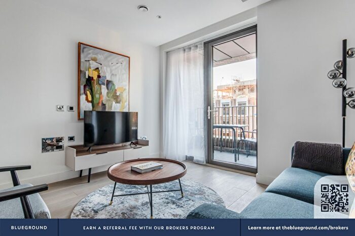 1 Bedroom Flat To Rent In Clerkenwell, London, WC1X
