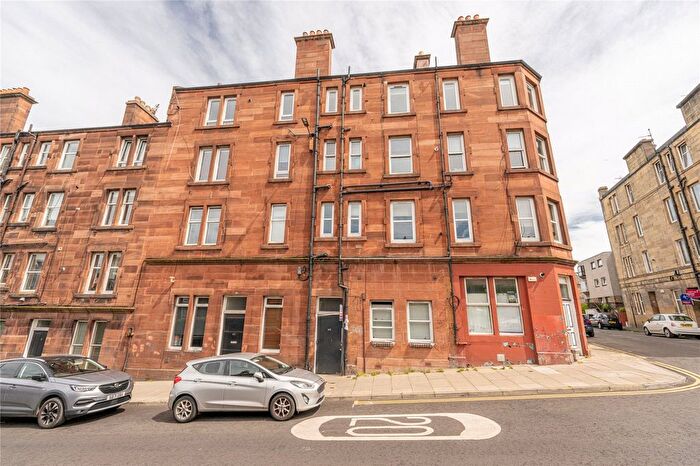 3 Bedroom Flat For Sale In Restalrig Road, Edinburgh, EH6