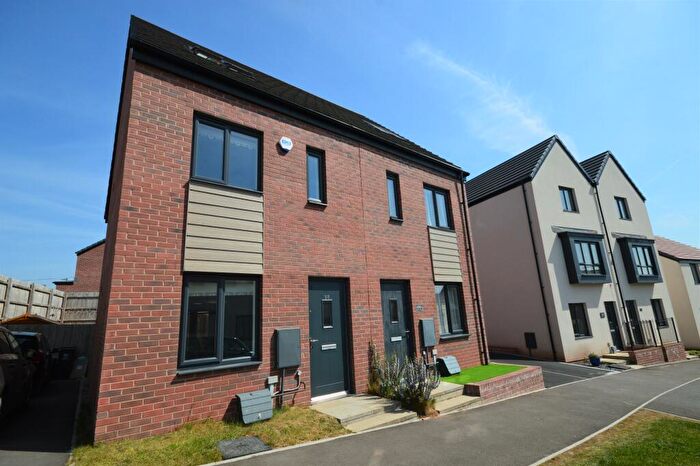 3 Bedroom Semi-Detached House To Rent In Mortimer Avenue, Old St Mellons, Cardiff, CF3