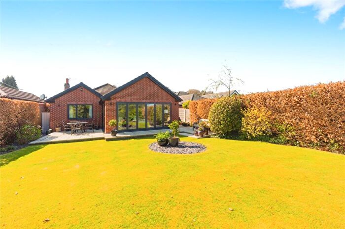 3 Bedroom Bungalow For Sale In Dorrington Road, Sale, Greater Manchester, M33