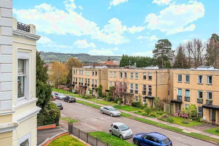 2 Bedroom Flat To Rent In East Approach Drive, Pittville, Cheltenham, GL52