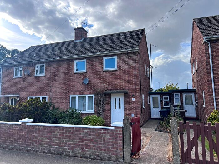 2 Bedroom Semi-Detached House To Rent In Thoresby Avenue, Gaywood, King's Lynn, PE30
