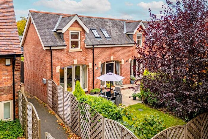 2 Bedroom Semi-Detached House For Sale In Magdala Road, Mapperley Park, NG3