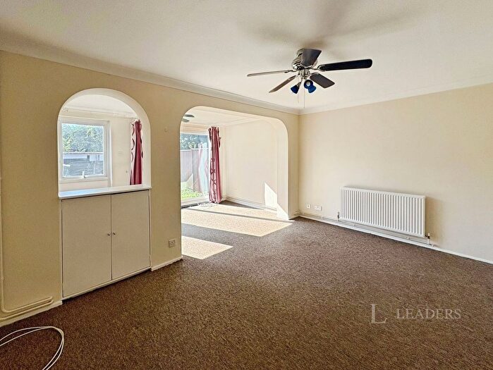 3 Bedroom Property To Rent In Old Forge Way, Sawston, Cambridge, CB22
