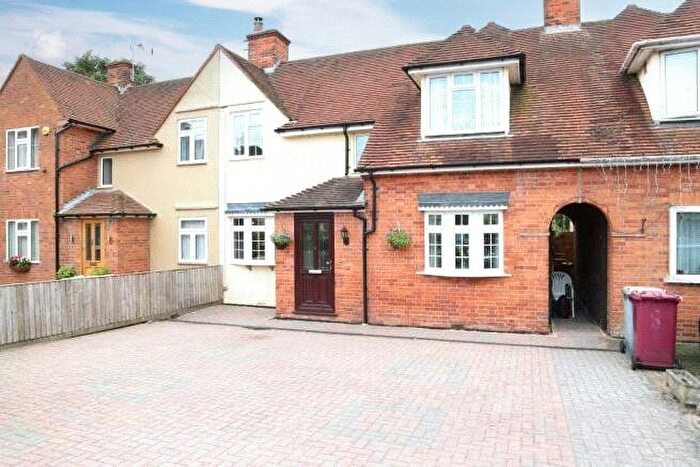 3 Bedroom Terraced House To Rent In Maple Gardens, Reading, Berkshire, RG2