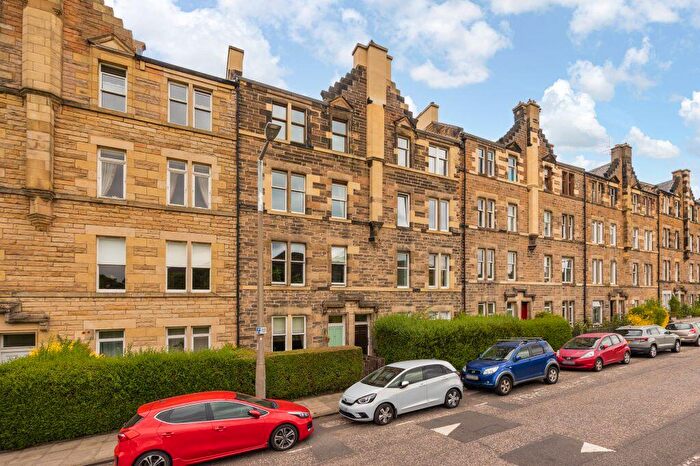 2 Bedroom Flat For Sale In Royal Park Terrace, Edinburgh, EH8