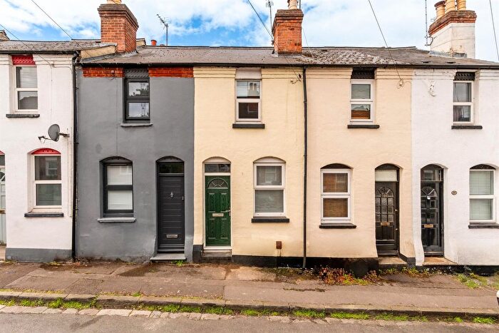 2 Bedroom Terraced House To Rent In Blenheim Gardens, Reading, RG1
