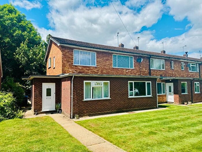 2 Bedroom Maisonette To Rent In Northmill, Princes Risborough, Pu, HP27