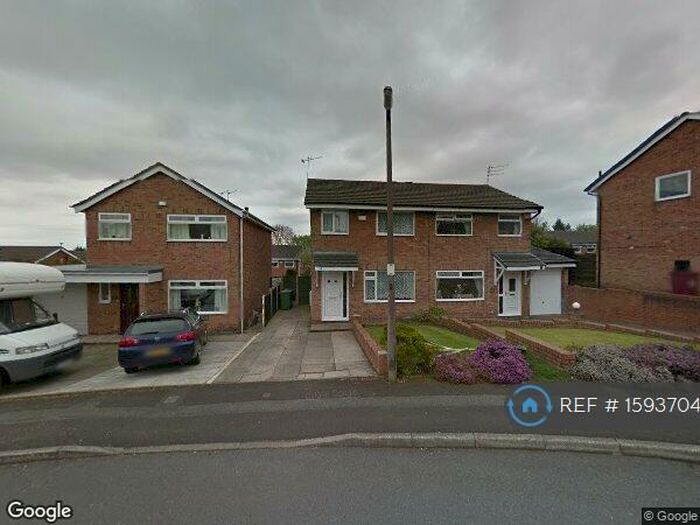 3 Bedroom Semi-Detached House To Rent In Tetbury Drive, Bolton, BL2