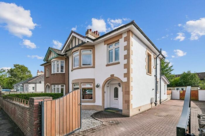 3 Bedroom Semi-Detached House For Sale In Shields Road, Motherwell, ML1