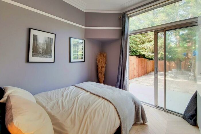 2 Bedroom Flat To Rent In Greenhill Road, Harrow, HA1