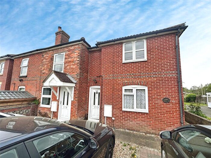 1 Bedroom Flat To Rent In Lower Northam Road, Hedge End, Southampton, SO30