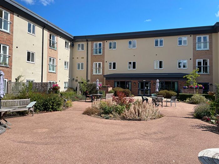 2 Bedroom Flat For Sale In Trinity Road, Fakenham, NR21
