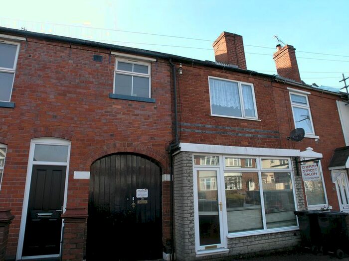 2 Bedroom Flat To Rent In Cherry Street, Halesowen, B63