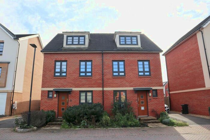 3 Bedroom Property To Rent In Malago Drive, Bristol, BS3