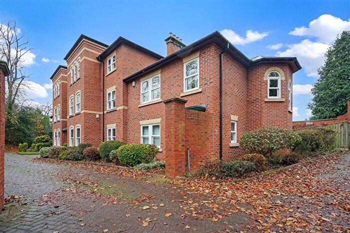 2 Bedroom Flat For Sale In The Woodlands, Darlington, DL3