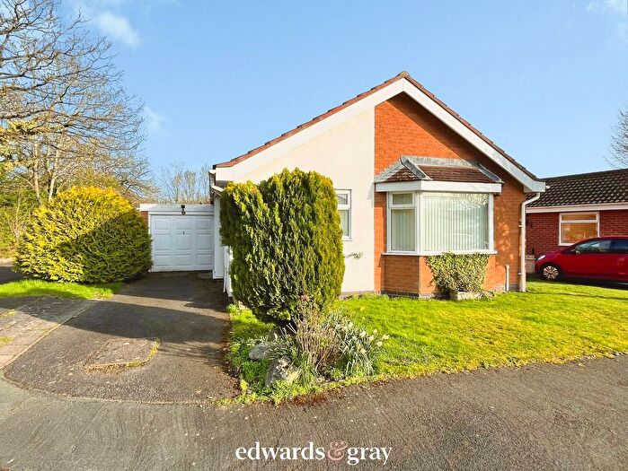 2 Bedroom Bungalow For Sale In Bellington Croft, Shirley, Solihull, B90