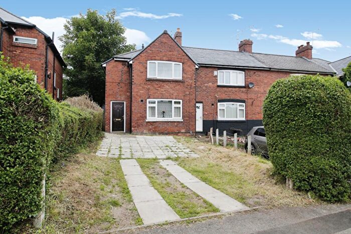 3 Bedroom End Of Terrace House To Rent In North Road, Rotherham, South Yorkshire, S65