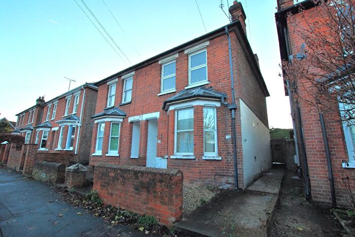 1 Bedroom Flat To Rent In Agraria Road, Guildford, Surrey, GU2