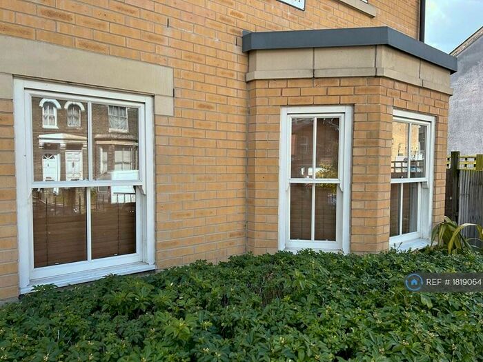 1 Bedroom Flat To Rent In Bedford Street, Ipswich, IP1