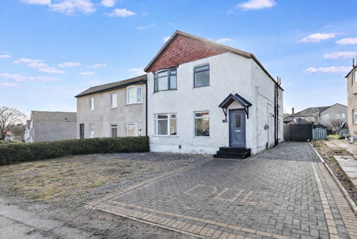 3 Bedroom Flat For Sale In Croftside Avenue, Glasgow, Lanarkshire, G44