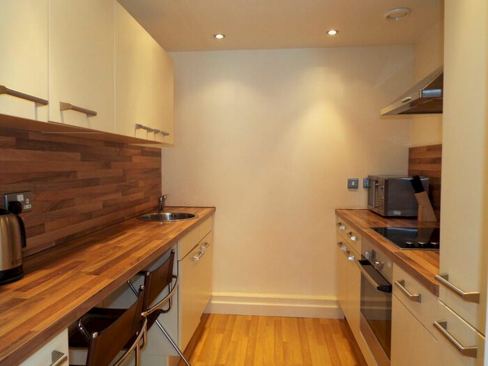 1 Bedroom Apartment To Rent In Marconi House, Newcastle City Centre, NE1
