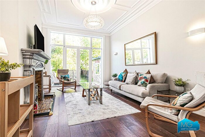 6 Bedroom Detached House To Rent In Alexandra Park Road, Hornsey, London, N10