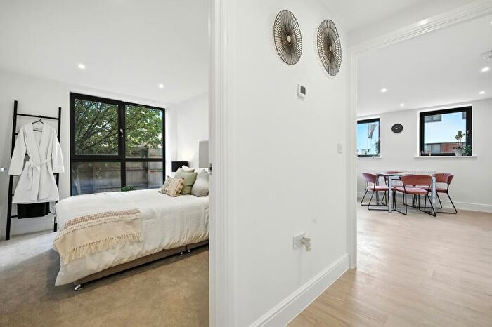 1 Bedroom Apartment For Sale In New Street, Aylesbury, HP20