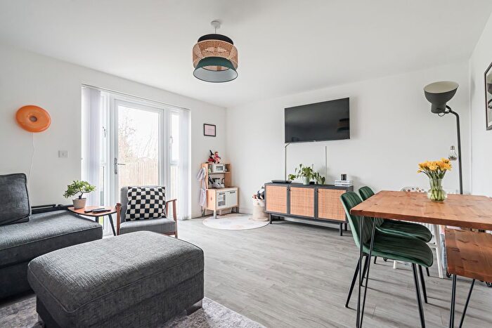 3 Bedroom Villa For Sale In Achnacarry Street, Edinburgh, EH17