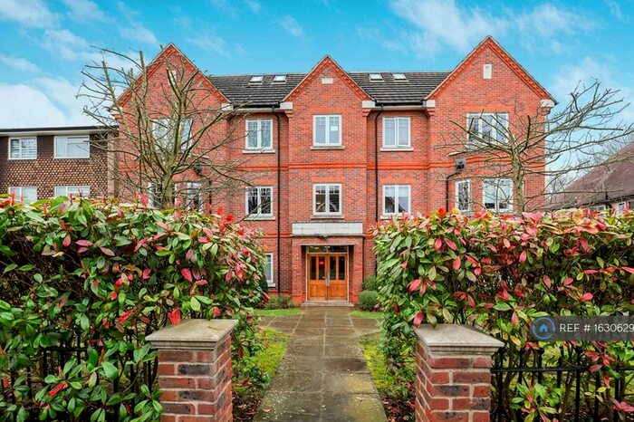 2 Bedroom Flat To Rent In Fairwyns Court, Sutton, SM2