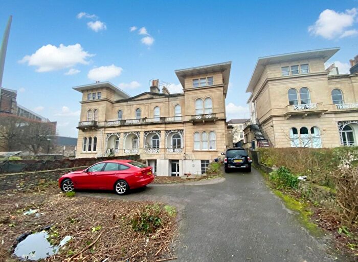 2 Bedroom Apartment To Rent In Clifton, Pembroke Road, BS8