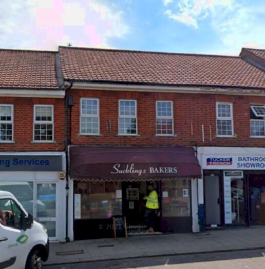 2 Bedroom Flat To Rent In Villiers Avenue, Surbiton, KT5