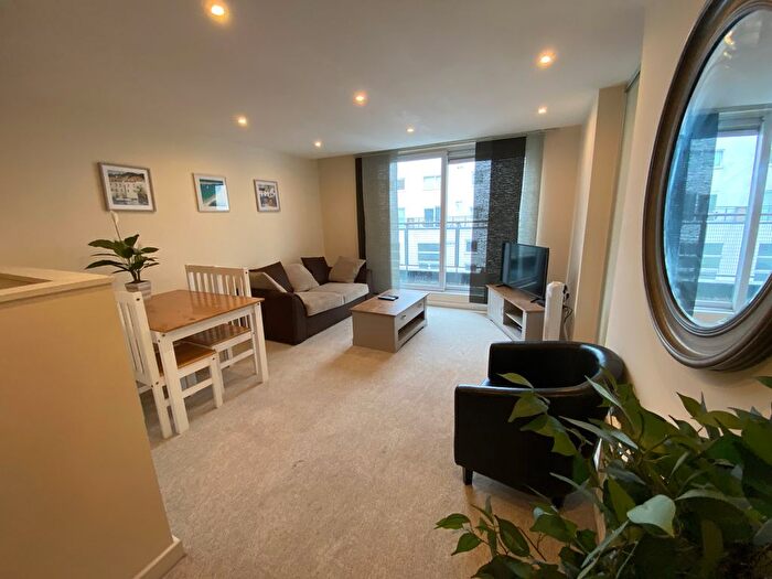 1 Bedroom Property To Rent In Paramount, Swindon, SN1