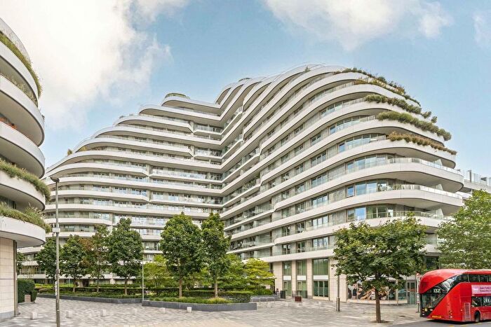 2 Bedroom Flat For Sale In Queenstown Road, Battersea Park, SW11