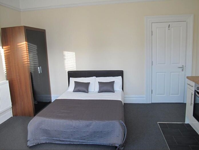 4 Bedroom House To Rent In Belmont Road, Bristol, BS6