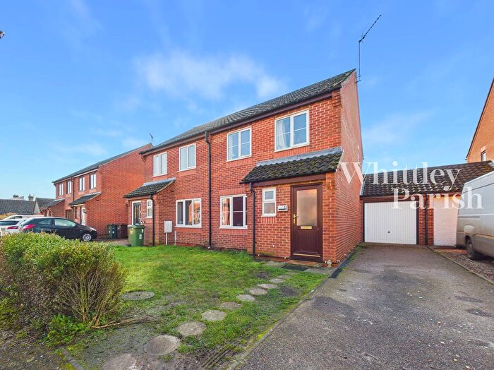 3 Bedroom Semi Detached House For Sale In Millers Green, Harleston, IP20