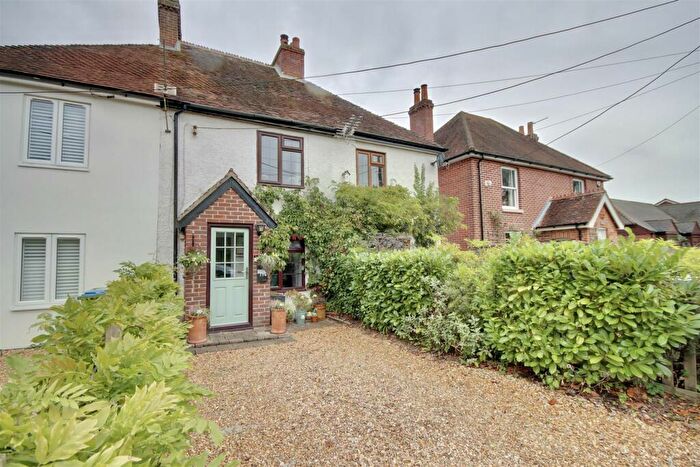 3 Bedroom Terraced House For Sale In Funtley Road, Fareham, PO15