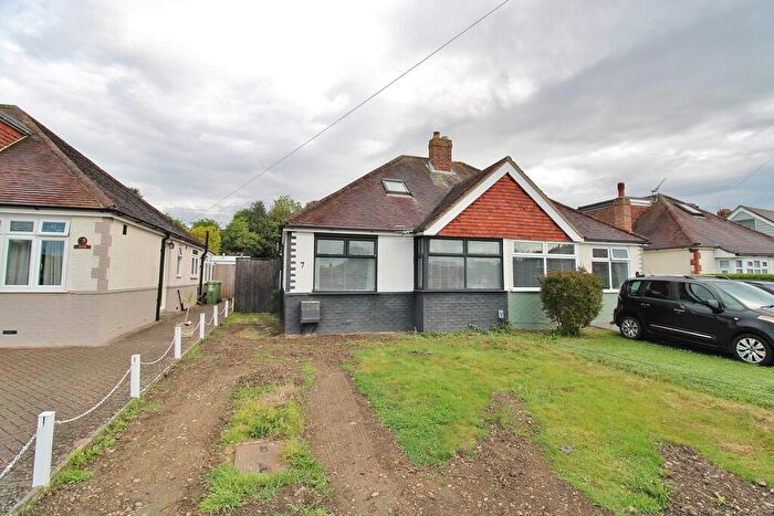 2 Bedroom Semi-Detached Bungalow For Sale In The Crossway, Portchester, PO16