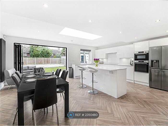 3 Bedroom Detached House To Rent In Oakfield Road, Ashford, TW15