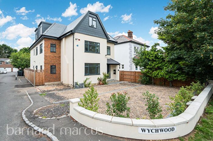 2 Bedroom Property To Rent In Epsom Road, Epsom, KT17