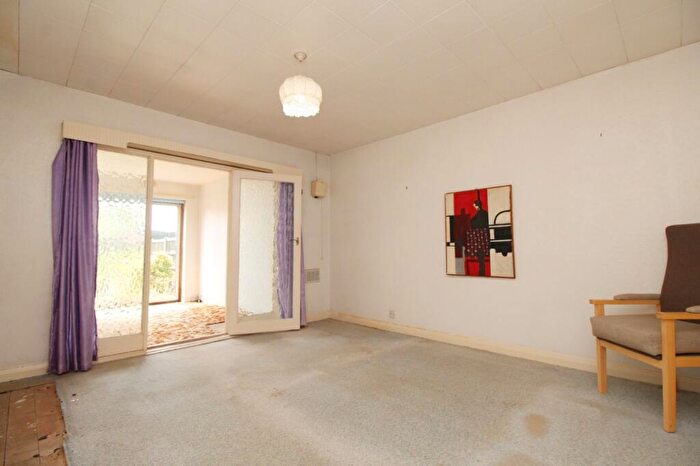 2 Bedroom Bungalow For Sale In Bastion Close, Prestatyn, Denbighshire, LL19