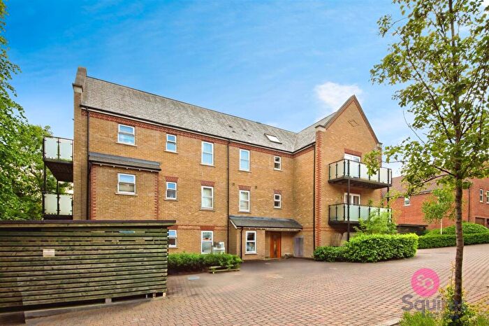 2 Bedroom Flat To Rent In Wilkes Close, Mill Hill East, NW7