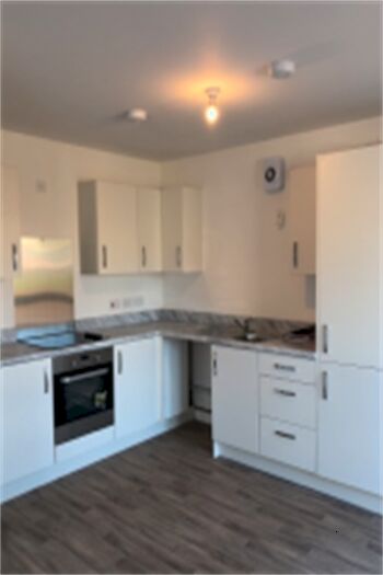 2 Bedroom Ground Flat To Rent In Hay's Walk, EH41