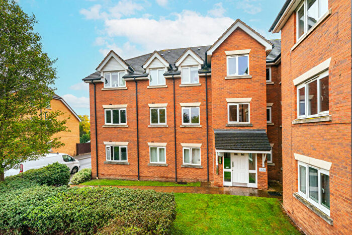 2 Bedroom Flat For Sale In Fellowes Road, Peterborough, PE2
