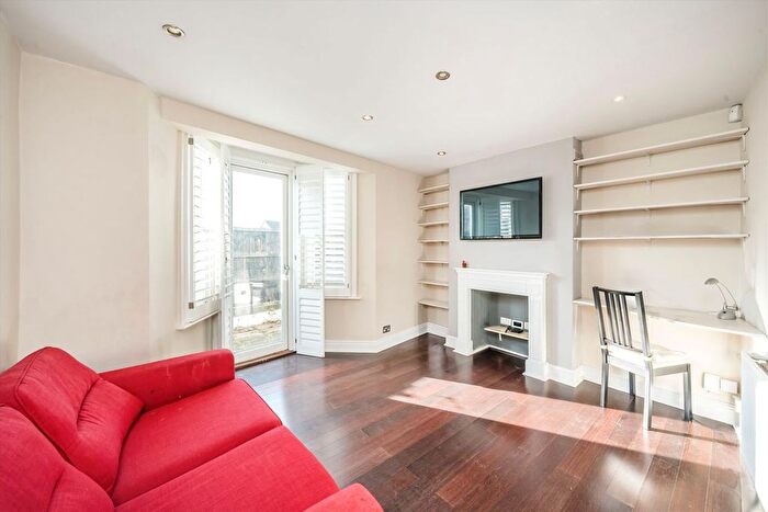 1 Bedroom Flat To Rent In Wandle Road, London, SW17