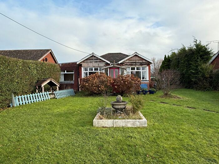 2 Bedroom Detached Bungalow For Sale In Old River Way, Winchelsea Beach, Winchelsea, TN36