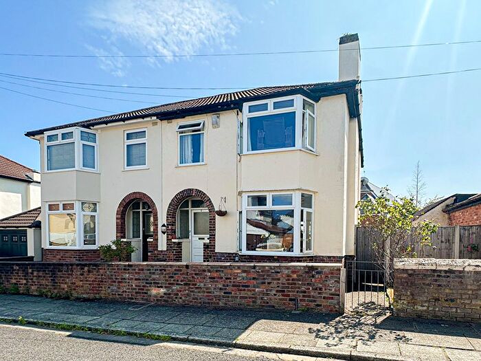 3 Bedroom Semi-Detached House For Sale In Mendip Road, Liverpool, L15