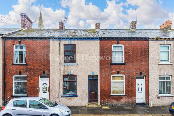 2 Bedroom House To Rent In Melbourne Street, Barrow-In-Furness, LA14